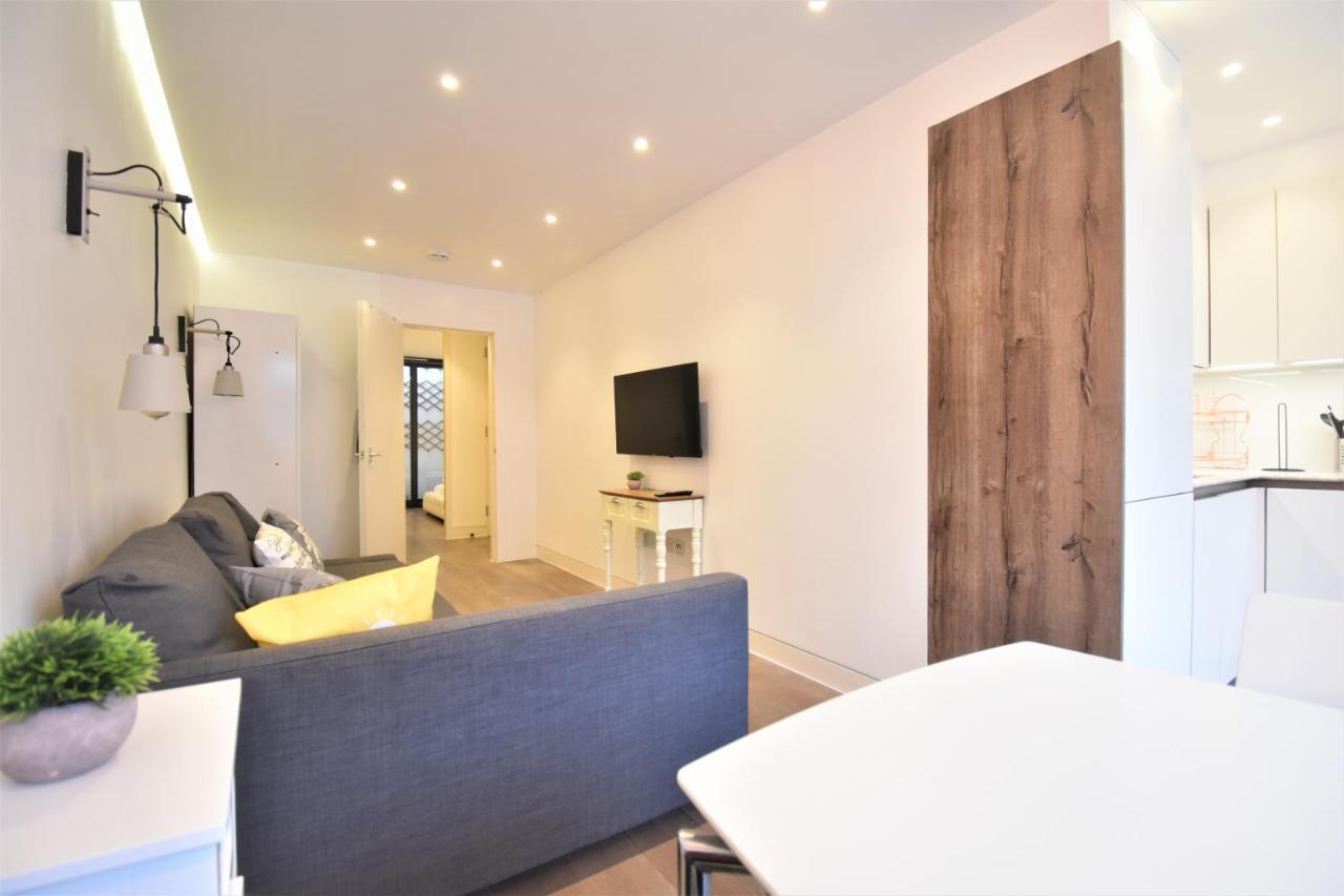 Apartament Stunning Apartment, Shirland Mews Londra